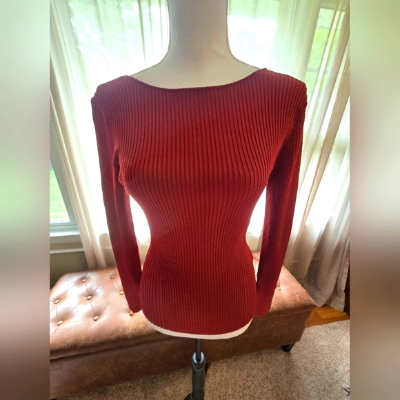 NWT, Banana Republic, backless, red, top, size M - Picture 1 of 4